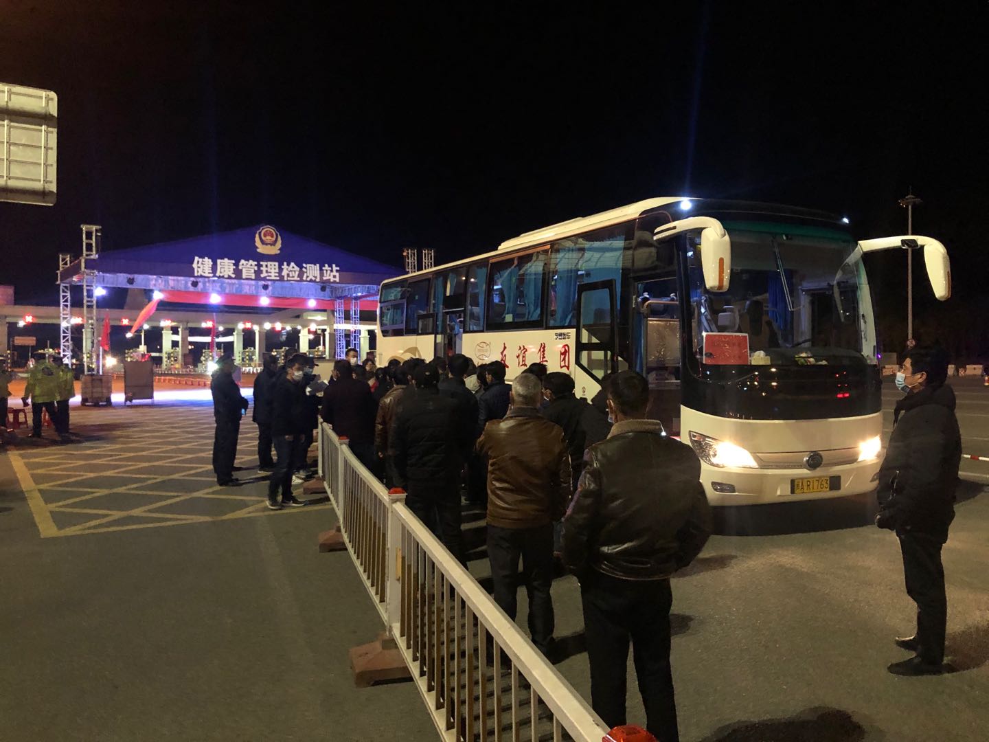 J9集团集团专车行动，江西籍员工返融！